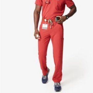 Men’s figs scrub set in size medium, color burnt orange